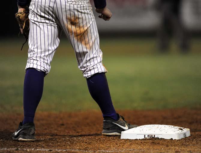 Baseball: Second inning surge fuels 10-2 Tigers victory