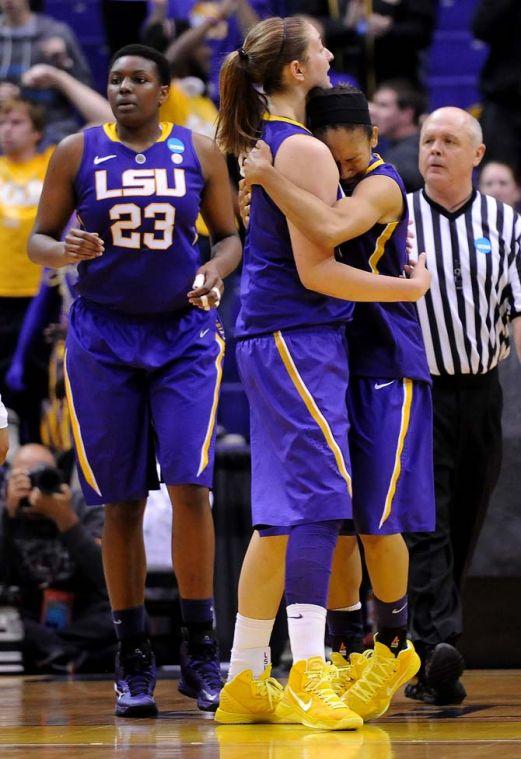 Lady Tigers upset Penn State, advance to Sweet 16