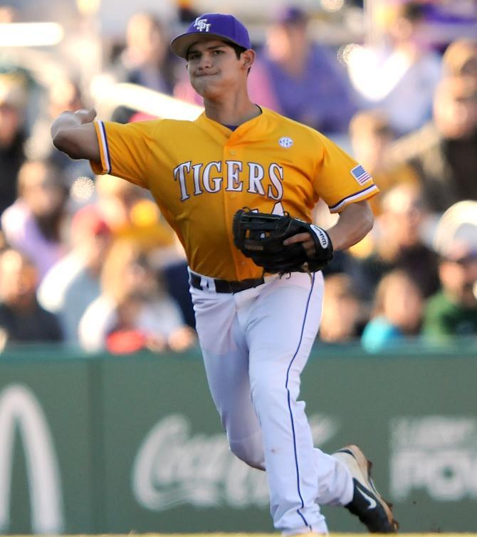 Baseball: Tigers complete weekend sweep against Nicholls, 2-0