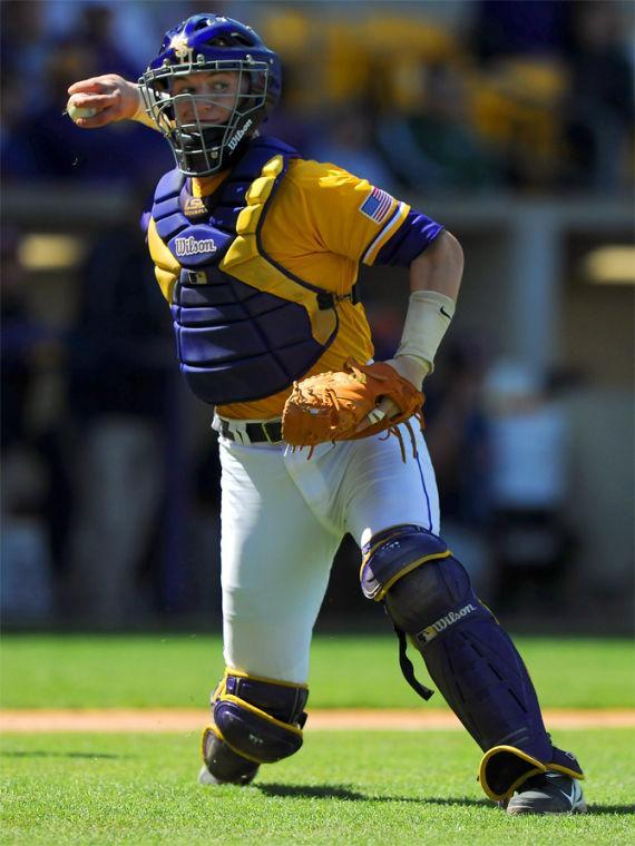 Baseball: LSU completes weekend sweep of Auburn, 8-2