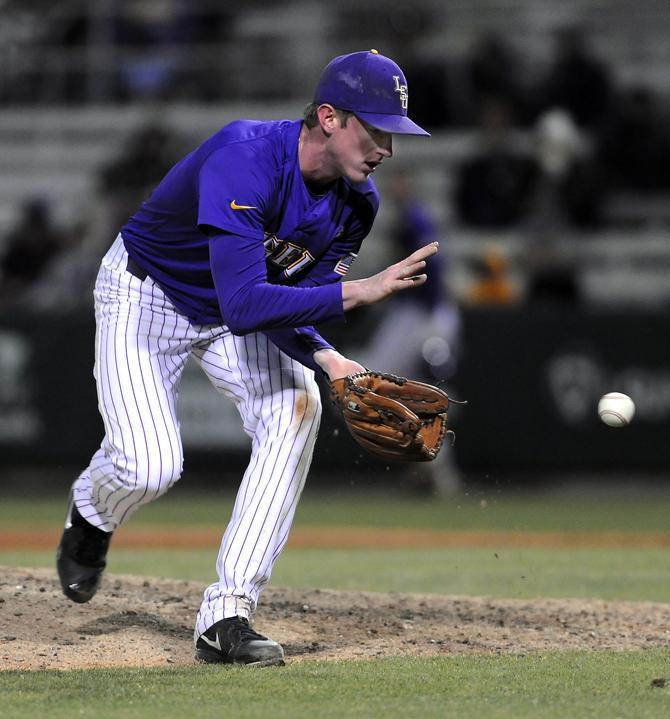 Baseball: Eades, Tigers stymie Brown, 7-1