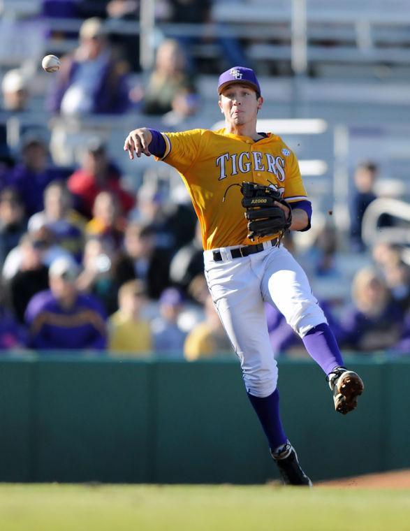 Baseball: Tigers complete weekend sweep against Nicholls, 2-0