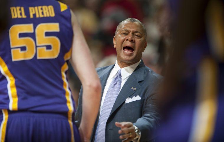 LSU head coach Johnny Jones shouts at a referee during the first half of an NCAA college basketball game against Missouri Saturday, March 2, 2013, in Columbia, Mo. Missouri won the game 89-76.(AP Photo/L.G. Patterson)
 