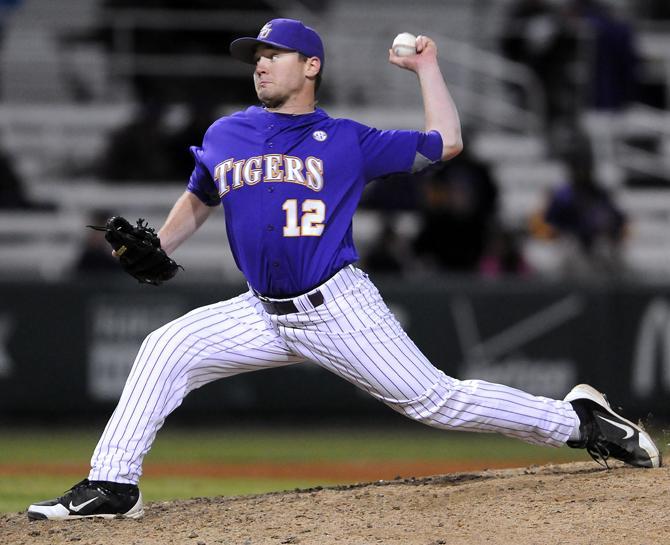 Baseball: Eades, Tigers stymie Brown, 7-1