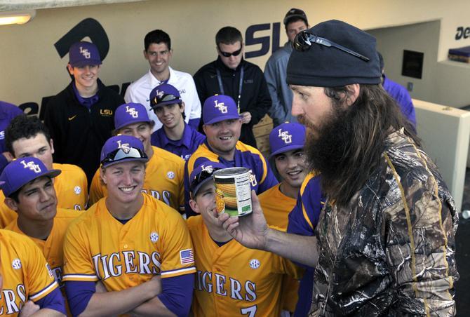 Baseball: Tigers complete weekend sweep against Nicholls, 2-0