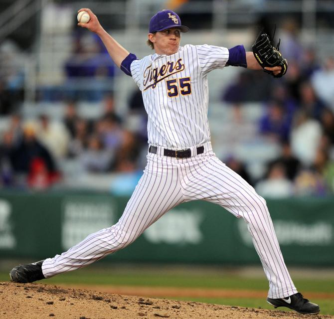 Baseball: Tigers grind past Nicholls State in 9-3 victory