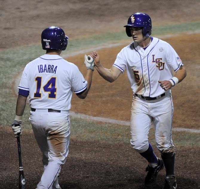 Nola, Ibarra lead Tigers past Huskies, 9-4