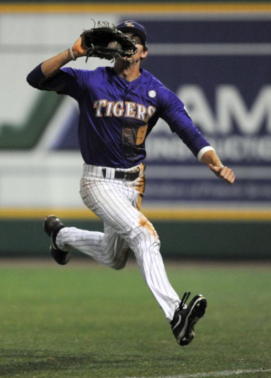 Baseball: Tigers run past Auburn, 5-1