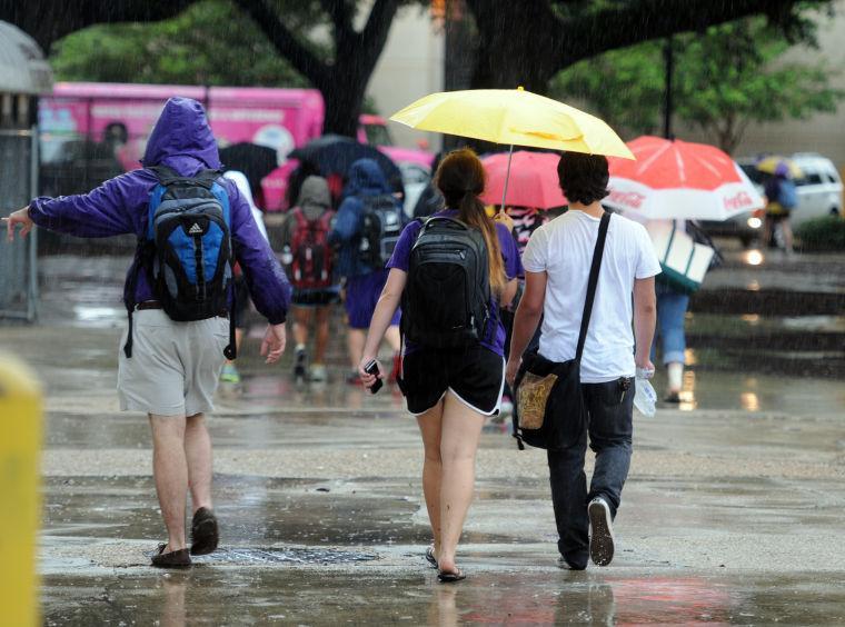 LSU students, faculty and staff evacuate campus Monday, Sept. 17, 2012 after a bomb scare.
 