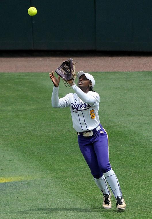 LSU sweeps defending national champion Alabama