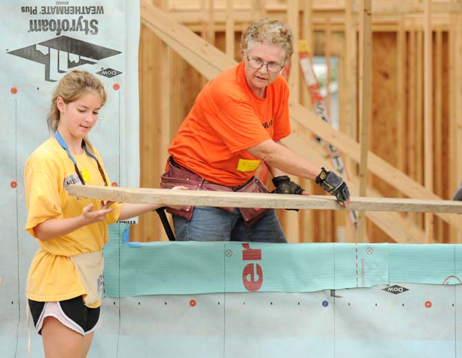 LSU Greeks and Habitat for Humanity build houses for two Baton Rouge families