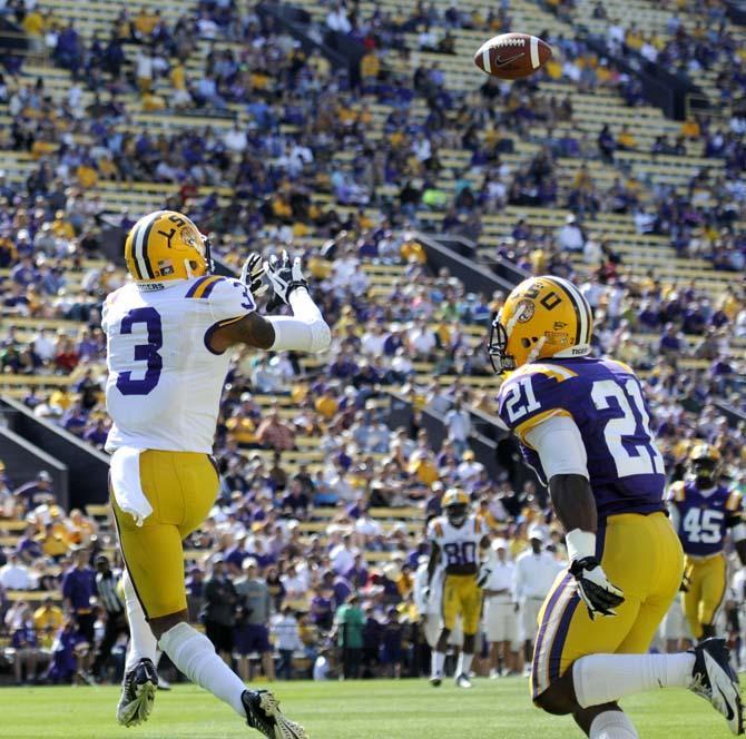 White team dominates Purple team 37-0 in Spring Game