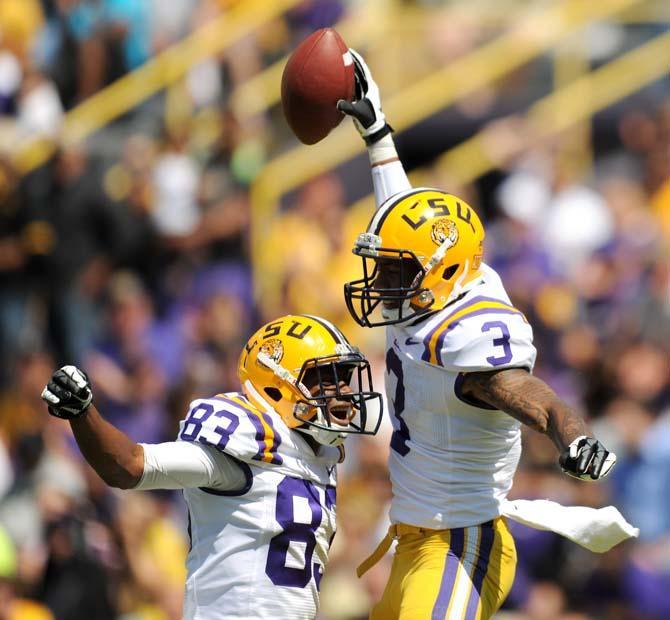 White team dominates Purple team 37-0 in Spring Game