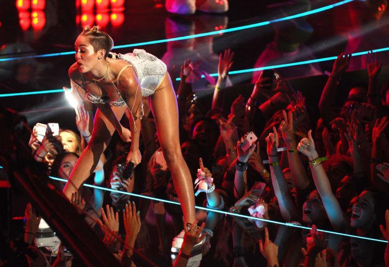 Miley Cyrus performs at the MTV Video Music Awards on Sunday, Aug. 25, 2013, at the Barclays Center in the Brooklyn borough of New York. (Photo by Charles Sykes/Invision/AP)