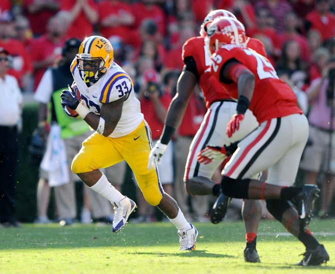 FINAL: Georgia defeats LSU 44-41 in Athens