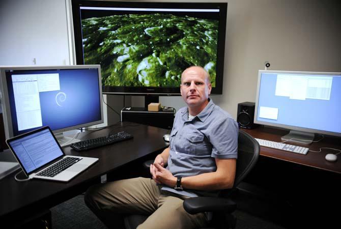 Robert Kooima, LSU School of Electrical Engineering and Computer Science assistant professor, is a faculty member at the Center for Computation &amp; Technology. He teaches applied computer graphics.