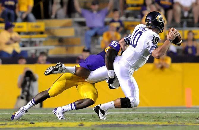 LSU rolls in 45-13 win against Kent State