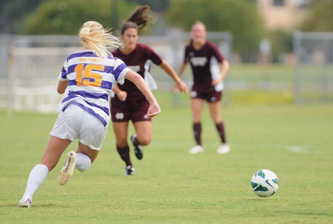 LSU midfield senior Alex Ramsey runs up the field Sunday, Sept. 29, 2013 against Mississippi State during the tigers 3-2 victory.