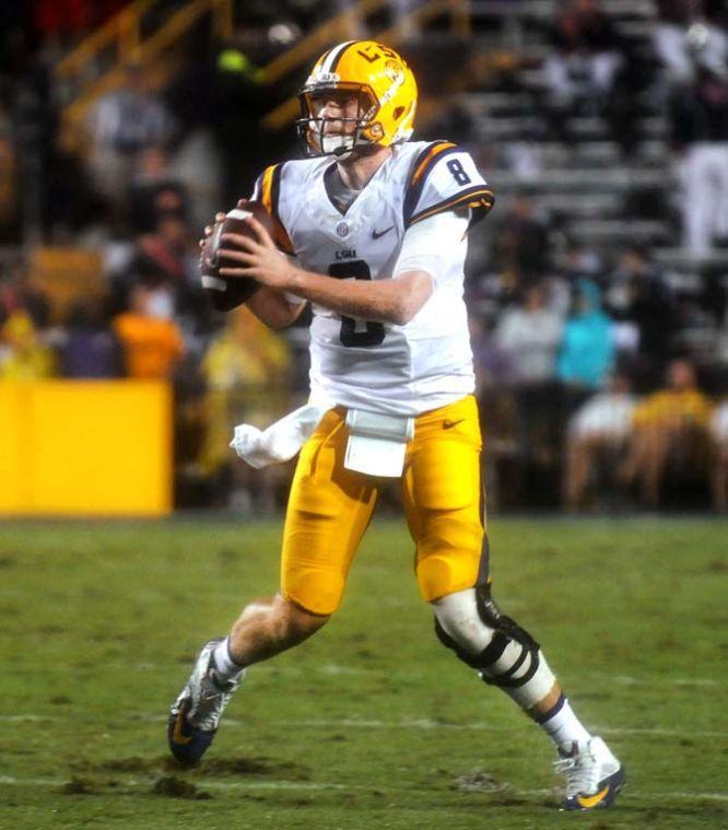 LSU senior quarterback Zach Mettenberger (8) prepares to pass the ball on Saturday, September 21, 2013 during the Tigers' 35-21 victory against Auburn in Tiger Stadium.