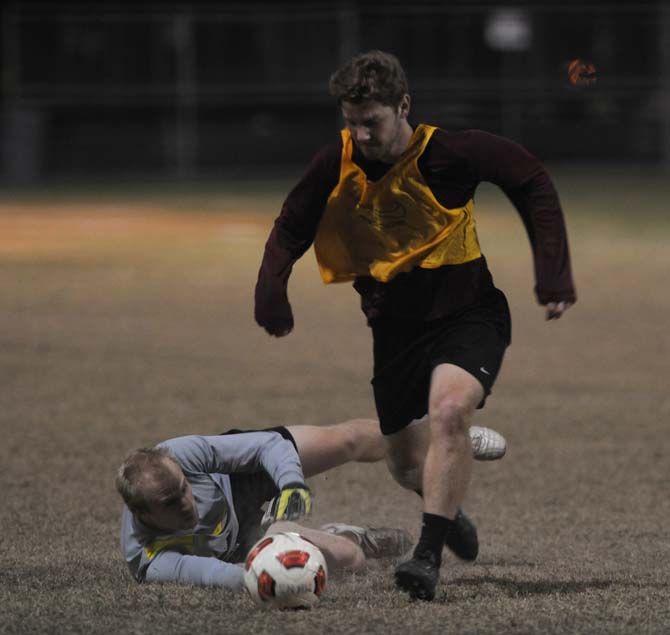 Men&#8217;s soccer club headed into regional tournament