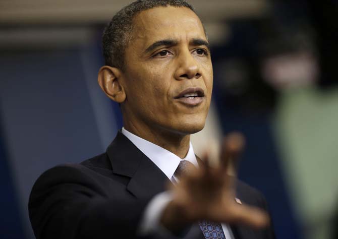 President Barack Obama speaks about the budget and the partial government shutdown, Tuesday, Oct. 8, 2013, in the Brady Press Room of the White House in Washington. Obama is making plans to talk with Republican lawmakers at the White House in the coming days as pressure builds on both sides to resolve a deadlock over the federal debt limit and the shutdown. (AP Photo/Pablo Martinez Monsivais)