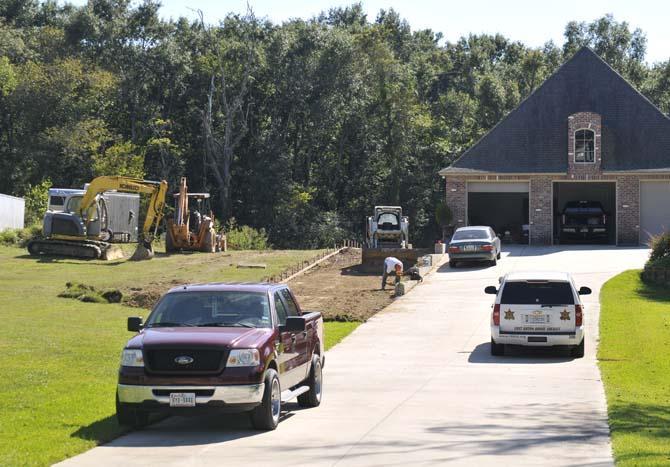 East Baton Rouge Sheriffs responded to a call involving a grenade Wednesday, October 9, 2013 at a home on Highland Road.