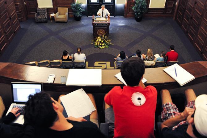 Former Louisiana governor Buddy Roemer speaks to Manship School students Tuesday afternoon in the Holliday Forum of the Journalism Building.