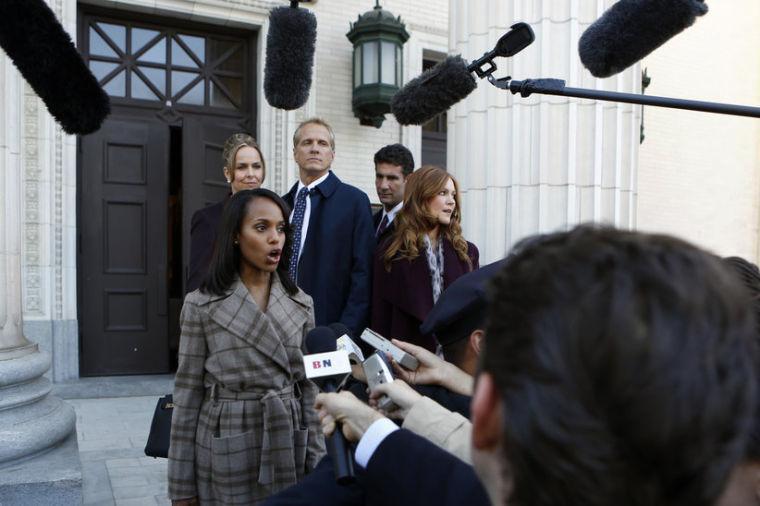 'Scandal' Precap - Episode 3.04 - Say Hello to My Little Friend