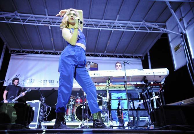 Amy Renee Heidemann and Nicholas Louis "Nick" Noonan, of Karmin, perform Thursday, Oct. 24 2013, at the LSU Homecoming Concert held at the parade grounds