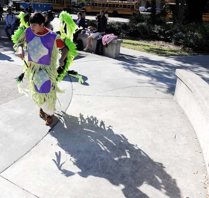 Native American students celebrate history, culture through dance