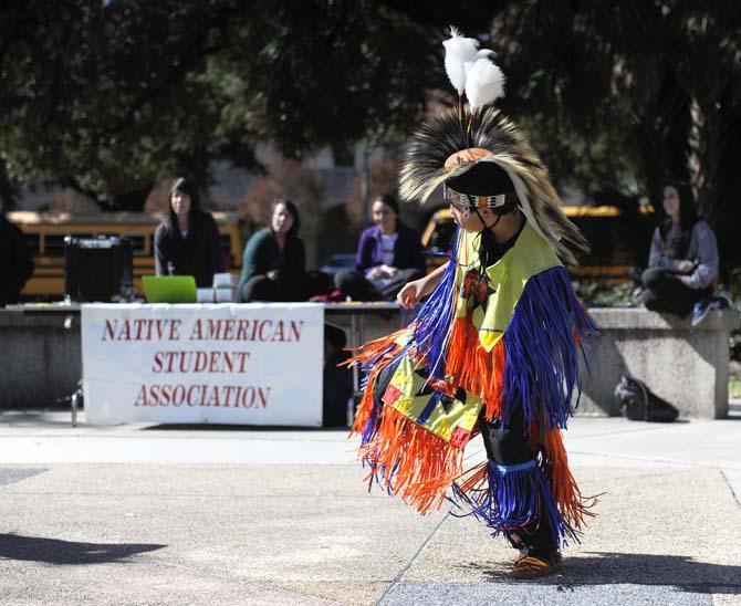 Native American students celebrate history, culture through dance