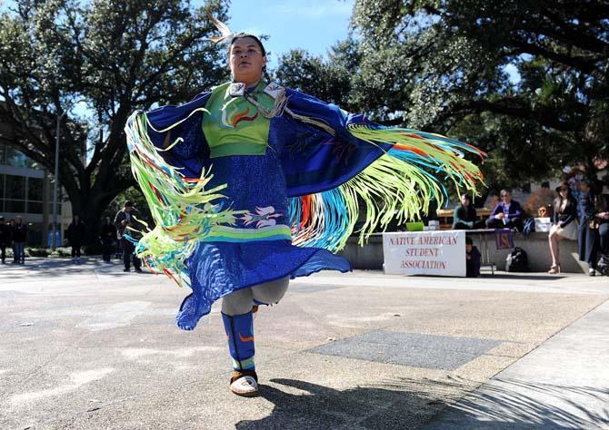 Native American students celebrate history, culture through dance