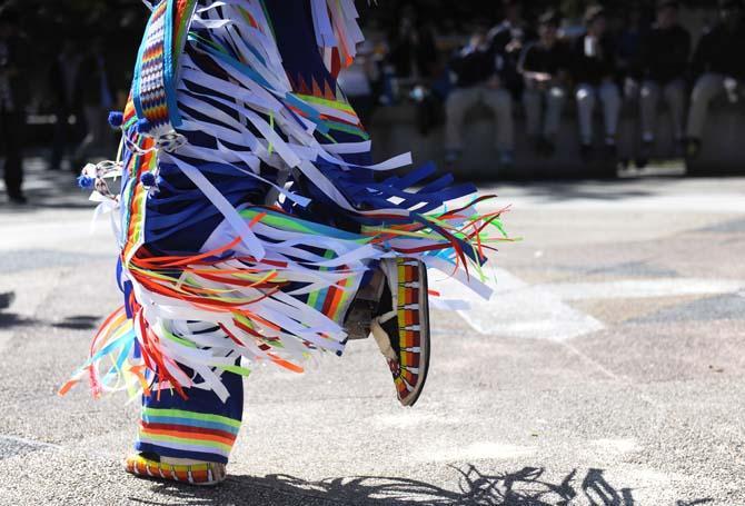 Native American students celebrate history, culture through dance