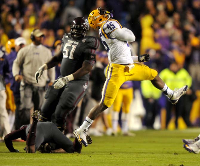 FINAL: LSU beats Texas A&M 34-10