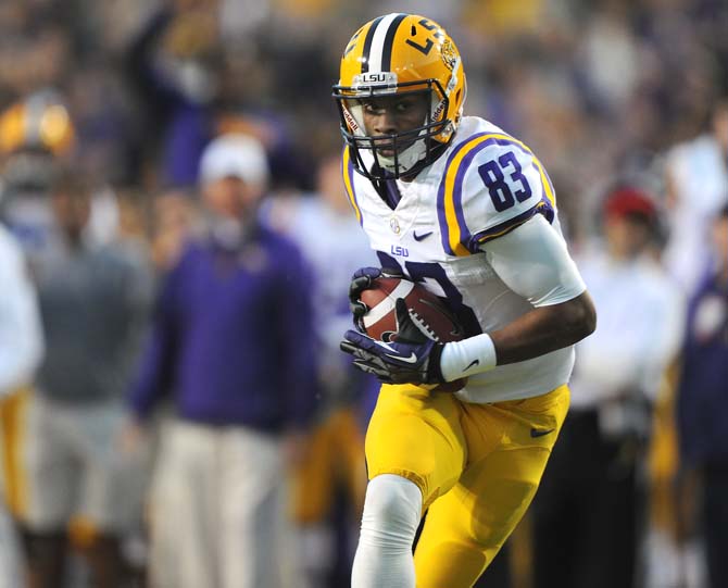 FINAL: LSU defeats Arkansas in final minutes