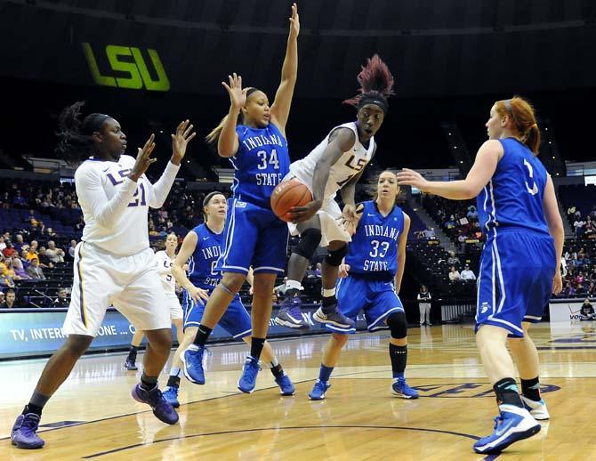 Women's Basketball: LSU dominates Indiana State, 83-66