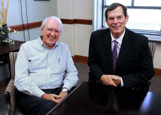 Former congressmen Dan Miller (left) and Bill Sarpalius (right) met with students Monday, November 11, 2013 at a luncheon in the Curet Room.