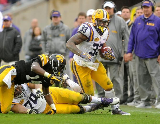 Final: LSU 21 Iowa 14