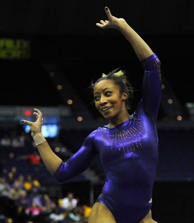 LSU dominates Centenary College in season opener