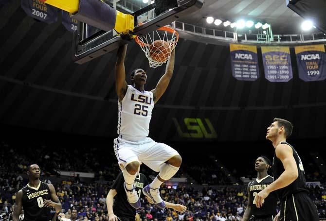 O'Bryant powers Tigers past Vanderbilt 81-58