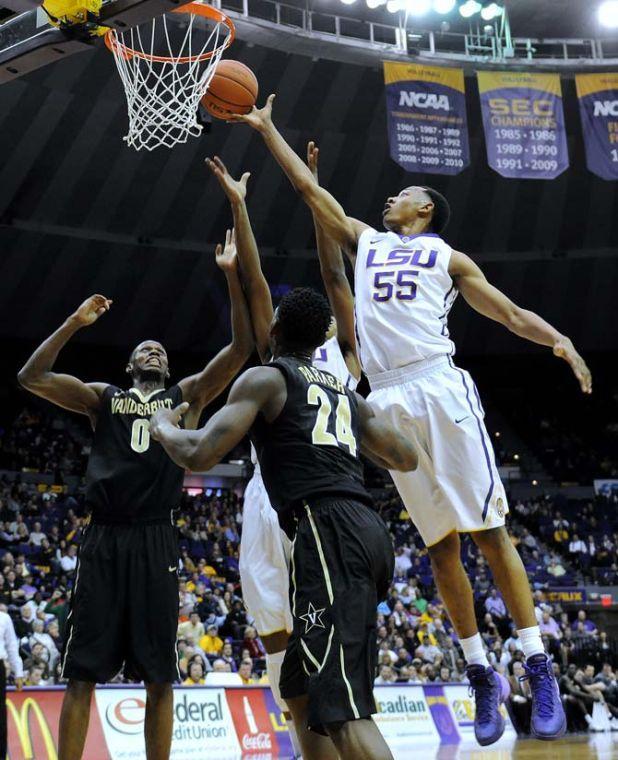 O'Bryant powers Tigers past Vanderbilt 81-58