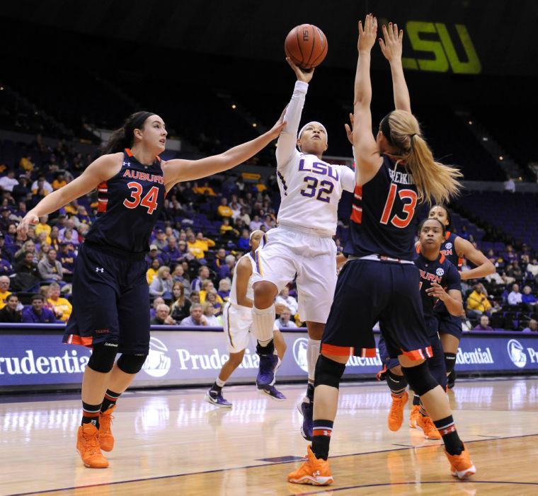 LSU sophomore guard Danielle Ballard (32) shoots a field goal Thursday, Jan. 23, 2013 during the Lady Tigers' 71-60 victory against Auburn in the PMAC.