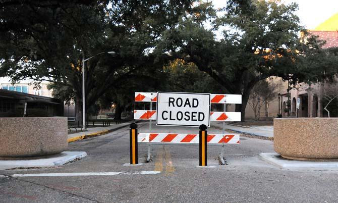 A street sign stands in the middle of Tower drive Wednesday, Jan. 15, 2014 near Williams Hall.