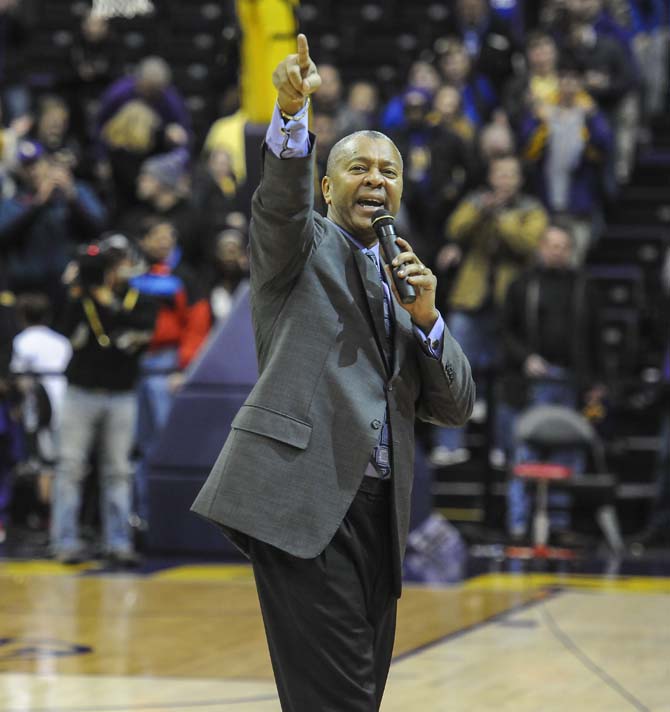 LSU head basketball coach Johnny Jones thanks the fans following the win against Kentucky on Tuesday, Jan. 28, 2014, in the PMAC.