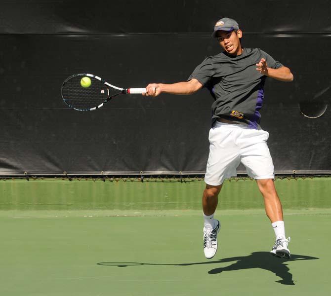 Tennis: Tigers sweep weekend competition