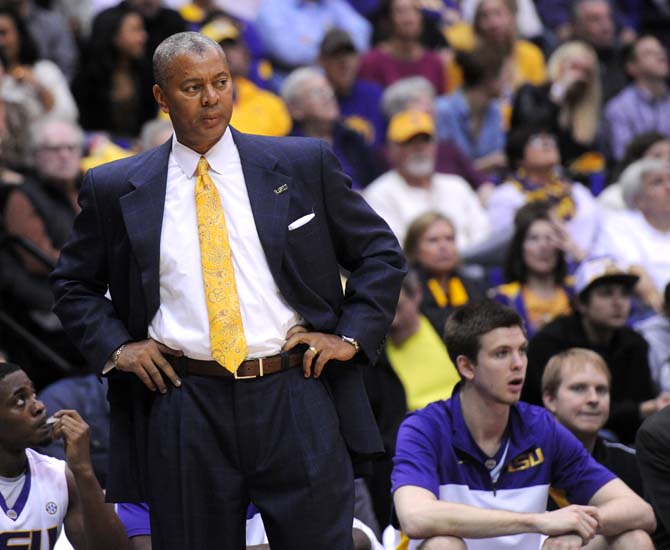 LSU head beasketball coach Johnny Jones watches a free throw Saturday, Feb. 8, 2013 during the Tigers' 87-80 victory against the Auburn Tigers in the PMAC.