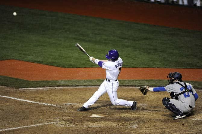 Stout pitching powers LSU past UNO