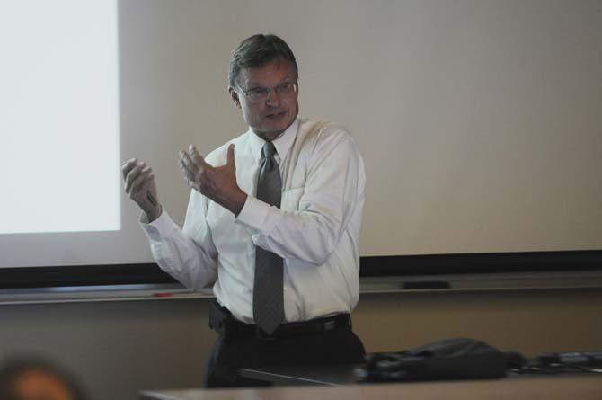 University of Texas at Arlington Biochemist Daniel Armstrong gives a speech on Ionic Liquids in Separations and Mass Spectrometry Friday, Jan. 31, 2014 at the LSU Life Science biulding.