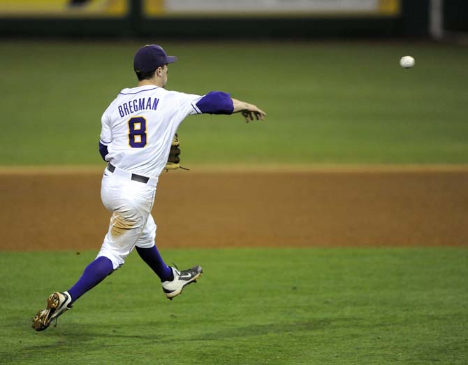 Stout pitching powers LSU past UNO