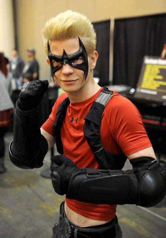 Nero Heart cosplays "Red Robin" Saturday, Feb. 8, 2014, at Wizard World New Orleans Comic Convention.